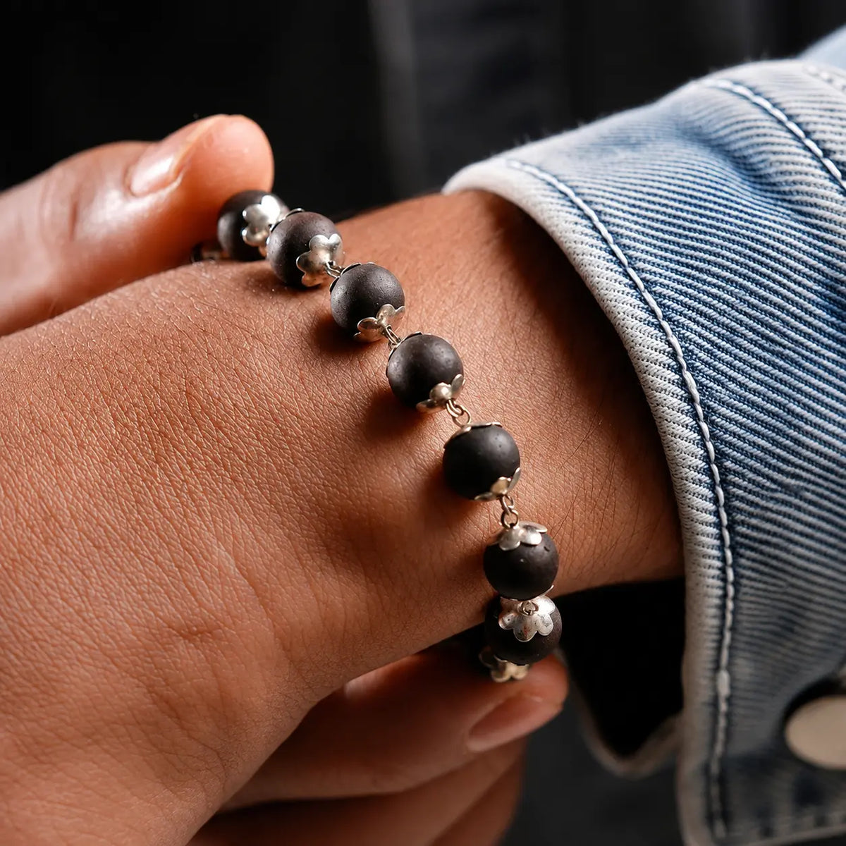 Karungali Beads Bracelet with Silver Plated Floral Caps